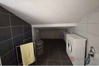 018 5368 30 island hvar Apartment with open sea view for sale