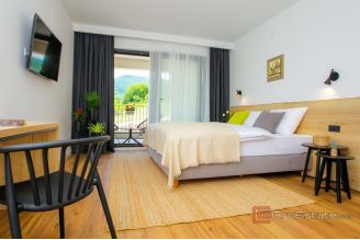 014 5369 30 Plitvice Attractive tourist object for sale