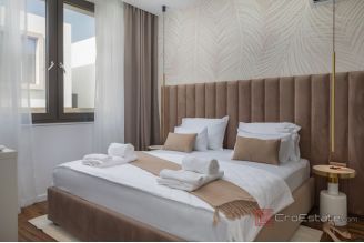 013 2046 84 Pasman Modern villa near the sea for sale