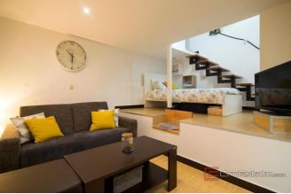 010 2046 85 Split Manus Apartment close to the city center for sale