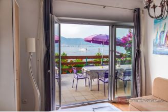 16 2013 220 Ciovo apartment house first row for sale