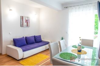 16 2013 220 Ciovo apartment house first row for sale