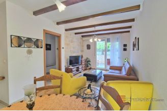 009 2047 71 Split Area Two bedroom apartment with garden for sale