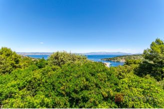 012 5370 30 island solta building land with project for sale