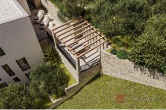 005 2046 87 Split area Beautiful apartment in a new building for sale