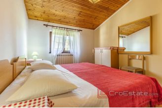 010 5374 30 Pula Apartment with a sea view for sale