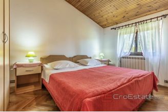010 5374 30 Pula Apartment with a sea view for sale