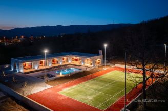 020 2048 43 Dalmatian Hinterland Luxury villa with pool and tennis court for rent