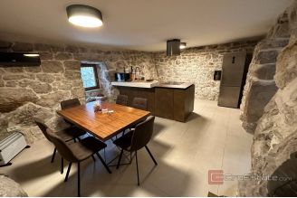 013 2049 44 Omis Stone house with pool for sale