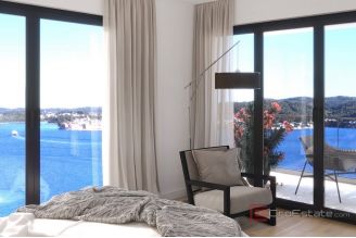 020 2052 57 Peljesac Modern villa with pool and a sea view for sale