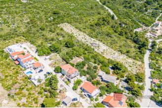 005 2031 192 Island of Solta Building land near the sea for sale