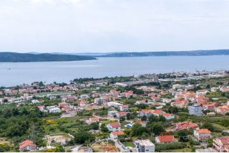 005 2031 193 Kastela Building land with a sea view for sale