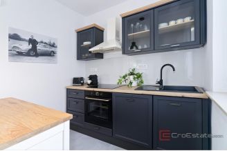 017 2029 104 biograd house in the center sale
