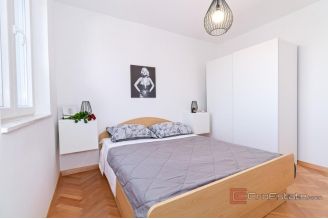 017 2029 104 biograd house in the center sale