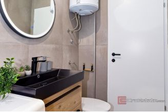017 2029 104 biograd house in the center sale