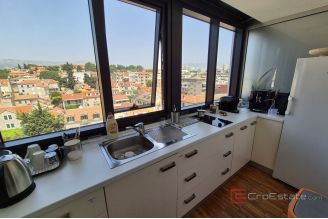 010 2016 658 split attractive and modern office space for rent