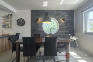 020 2047 74 Sibenik Four bedroom house with pool for sale