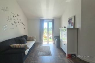 020 2047 74 Sibenik Four bedroom house with pool for sale