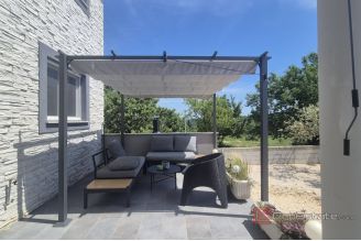 020 2047 74 Sibenik Four bedroom house with pool for sale