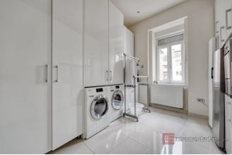 020 2046 96 Zagreb Modern apartment in a prestigious location for sale