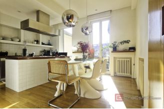 008 1020 11 Zagreb Two story apartment in an attractive location for sale