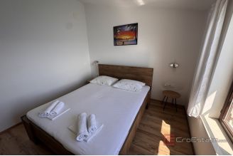 013 2036 135 Omis Charming house with panoramic sea view for sale