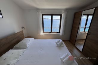 013 2036 135 Omis Charming house with panoramic sea view for sale