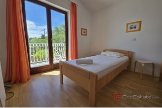 013 2036 135 Omis Charming house with panoramic sea view for sale