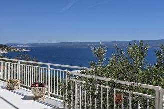 013 2036 135 Omis Charming house with panoramic sea view for sale