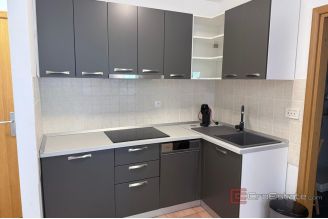 011 5382 30 island brac duplex apartment near the beach for sale