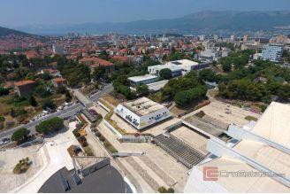 004 2016 661 split gripe commercial space with great potential for rent