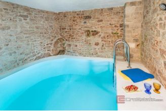 014 2041 106 Brac Stone villa with pool and a sea view for sale