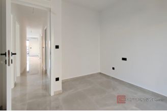 014 2035 236 island ciovo apartment with a sea view for sale