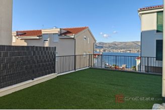 014 2035 236 island ciovo apartment with a sea view for sale