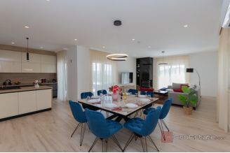 019 1020 19 Dalmatian Hinterland Luxury villa with pool for sale