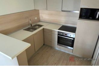 008 1026 07 island rab apartment house first row to the sea for sale