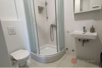 008 1026 07 island rab apartment house first row to the sea for sale