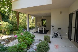 020 1027 02 Dubrovnik Modern villa with pool for sale