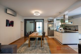 020 1027 02 Dubrovnik Modern villa with pool for sale