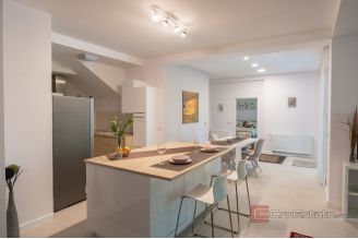 020 1027 02 Dubrovnik Modern villa with pool for sale