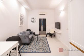 013 1027 03 near dubrovnik villa with swimming pool by the sea for sale