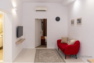 013 1027 03 near dubrovnik villa with swimming pool by the sea for sale