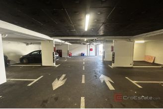 009 2052 63 Split Mejasi Modern two bedroom apartment with garage for rent