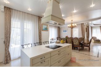 010 1027 05 Dubrovnik Modern villa with pool for sale