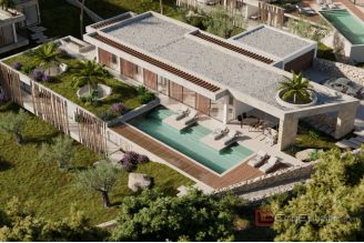 020 2046 101 Hvar Building land in the first row to the sea for sale