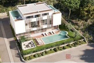 020 2046 101 Hvar Building land in the first row to the sea for sale