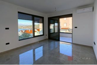 015 2035 237 island ciovo three bedroom apartment in a new building for sale