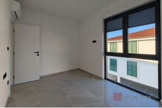 015 2035 237 island ciovo three bedroom apartment in a new building for sale
