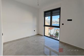 015 2035 237 island ciovo three bedroom apartment in a new building for sale