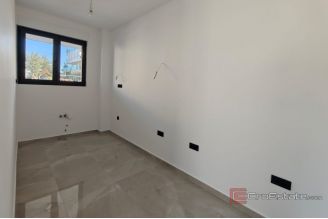015 2035 237 island ciovo three bedroom apartment in a new building for sale